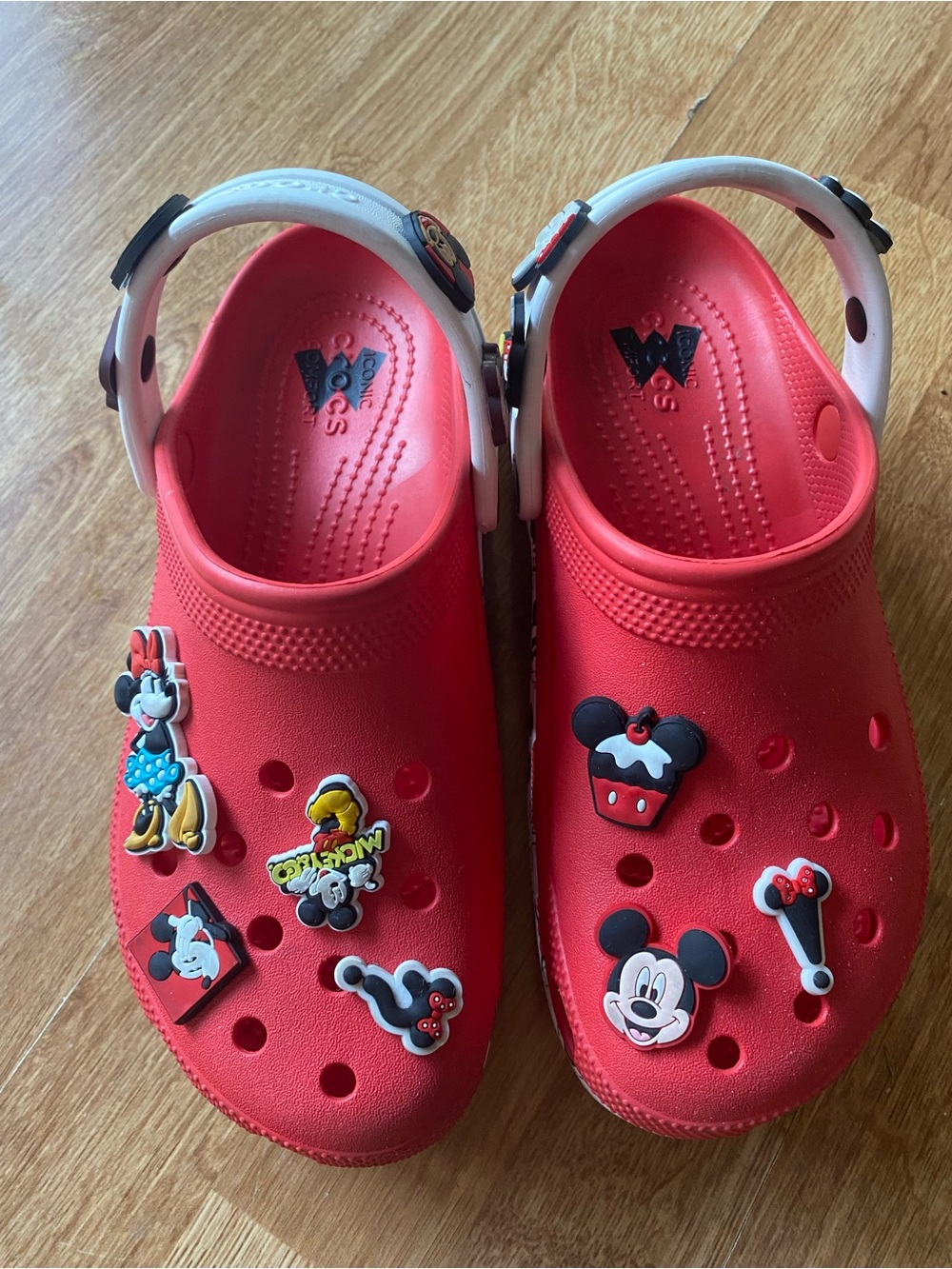 CROCS platform clogs Disney minnie Mickey 8 - Picture 3 of 6